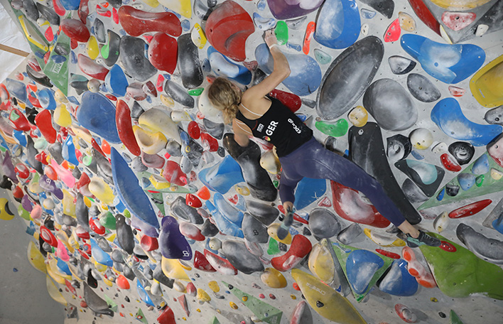 Weltcup-Griffe für das Nationalteam im Bouldern. Foto: SLSV