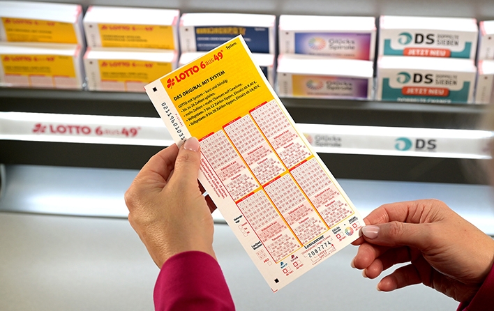 Oberpfälzerin gewinnt fast eine Million Euro